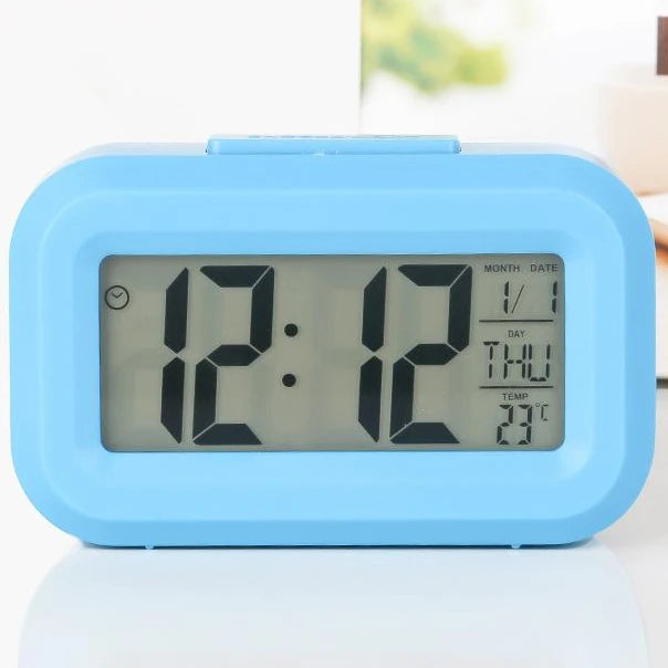 Relógio Digital de Mesa LCD com Alarme e Iluminação LED – Portátil e Compacto