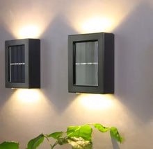 Arandela Solar LED Slim com Duplo Facho de Luz Quente – Luminária de Parede IP65 para Áreas Externas