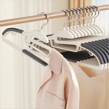 Kit com 10 Cabides Multifuncionais Antiderrapantes – Para Roupas Secas e Úmidas, Ideal para Guarda-Roupa