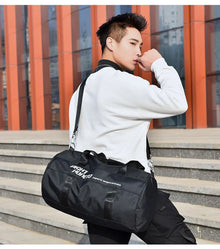 Bolsa de Academia Impermeável com Compartimento para Calçados e Roupas Úmidas – Fitness